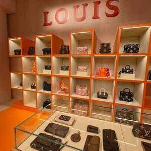 Louis Vuitton "200 TRUNKS, 200 VISIONARIES: The Exhibition" in NYC!